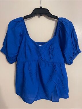 Nine West Blue Puff-Sleeve V-Neck Women's Top - New with tags